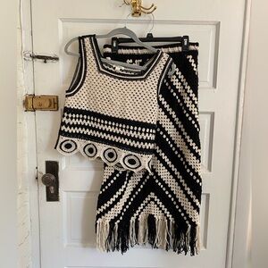 Ultra Pink 2-Piece Set Textured Knit Fabric Top and Skirt Size Medium